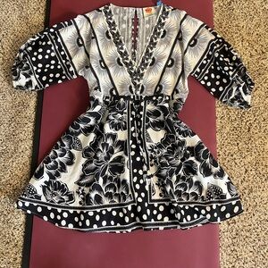 FARM Rio Black and White Floral Mini Dress